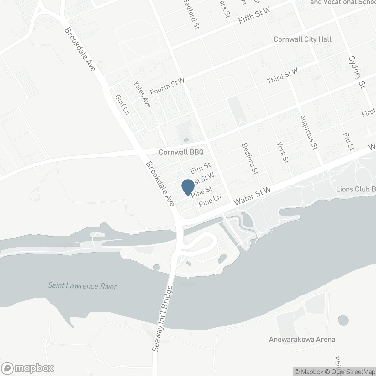 32 SEYMOUR AVENUE, Cornwall, Ontario K6J 4M1